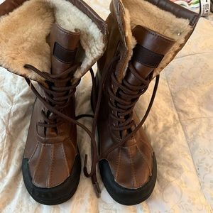 Kids UGG weatherproof boots